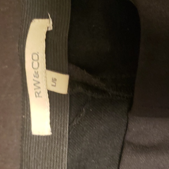RW&CO Slim Leg Pant - Picture 2 of 8